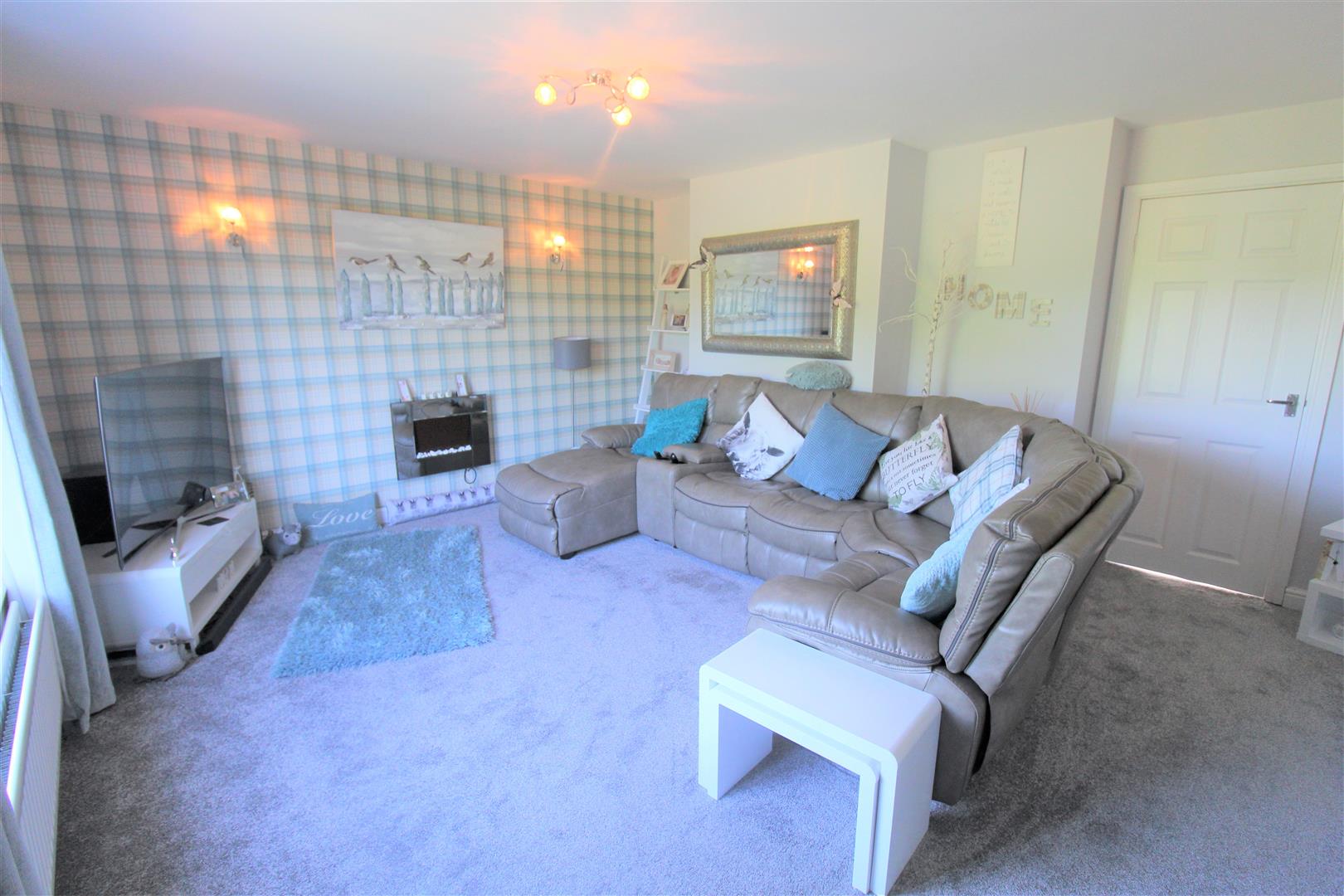 Trentside Road, Norton Green, Stoke-On-Trent